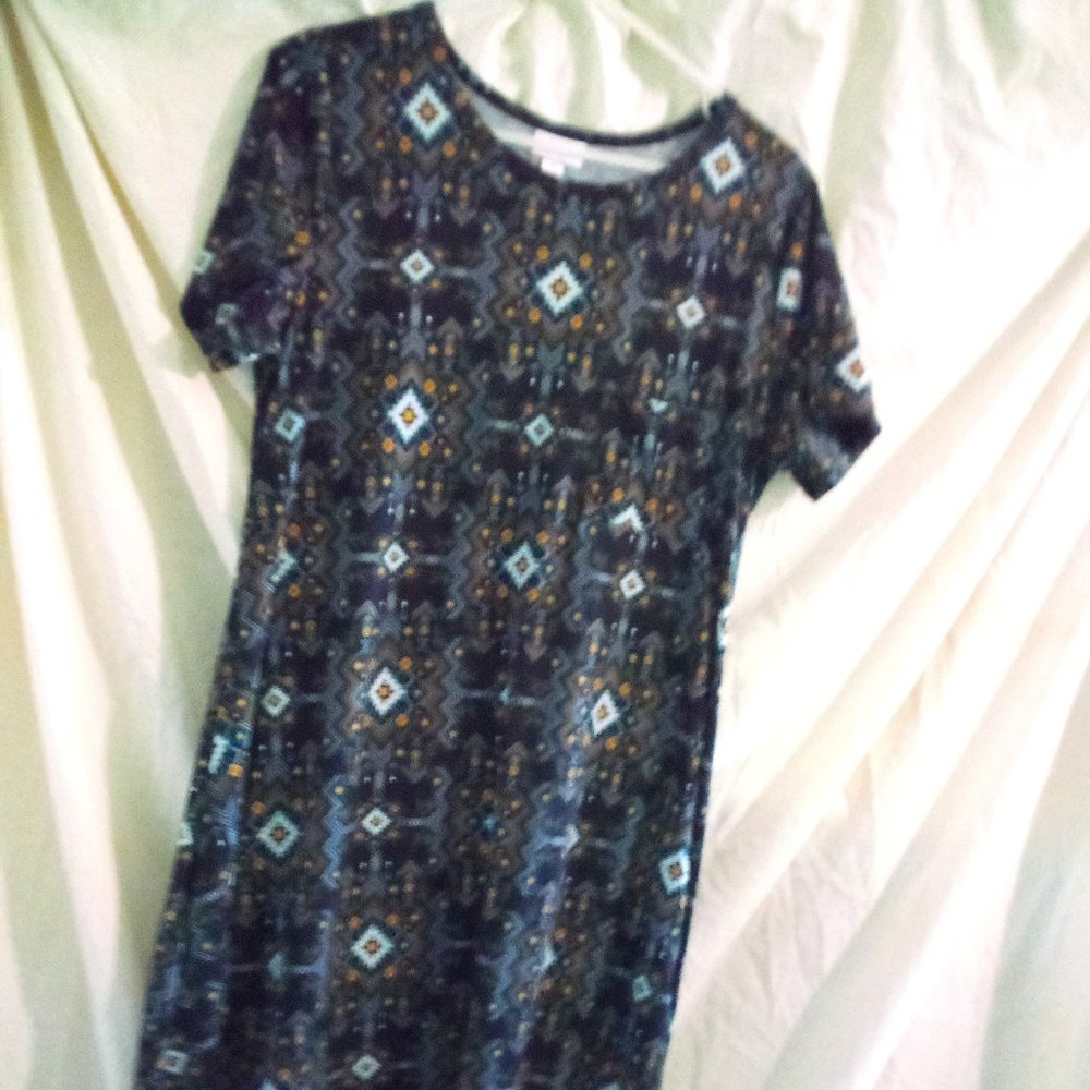 LuLaroe Simply Comfortable Short Sleeve Asymmetric Hem Midi Dress